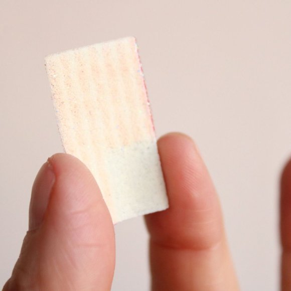 Vintage Flag Patches / American Flag Iron On 1.25" Wide - Picture 10 of 10